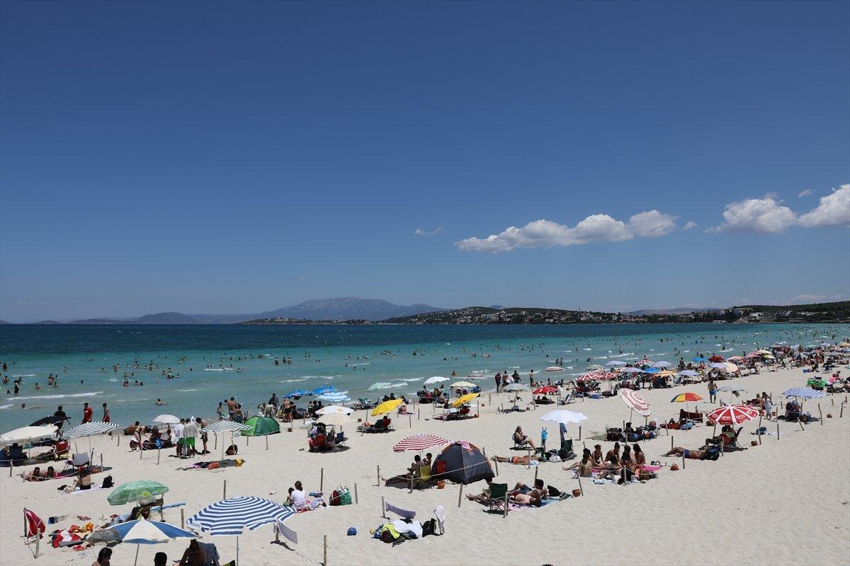 Çeşme'de normalleşme yoğunluğu