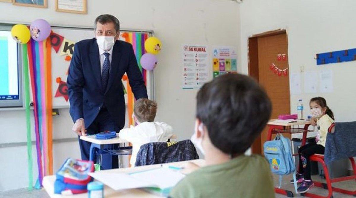 Okullar ne zaman açılacak? 2021-2022 eğitim öğretim dönemi başlangıç tarihi belli oldu!