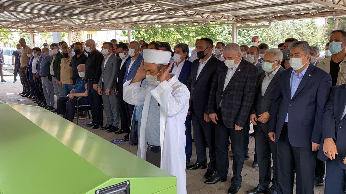 Devlet Bahçeli'nin yeğeni toprağa verildi