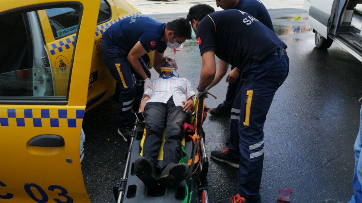 Başakşehir’de yangına giden itfaiye aracı kaza yaptı