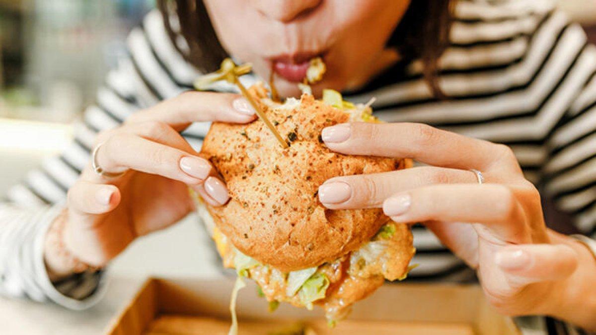 Duygusal açlık ile baş etmek mümkün