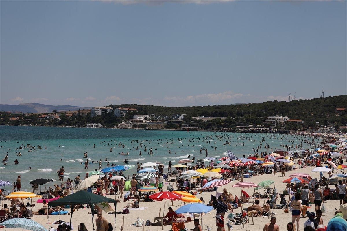 Çeşme'de normalleşme yoğunluğu