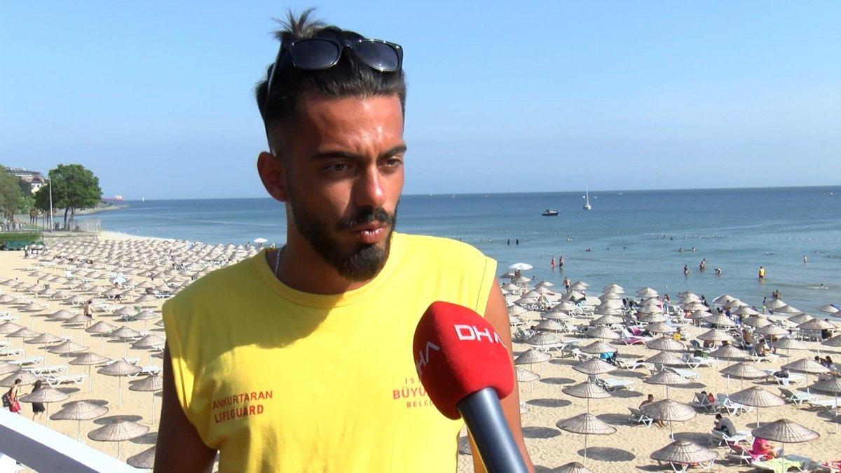 İstanbul'da plajların dolmasıyla cankurtaranlar göreve başladı