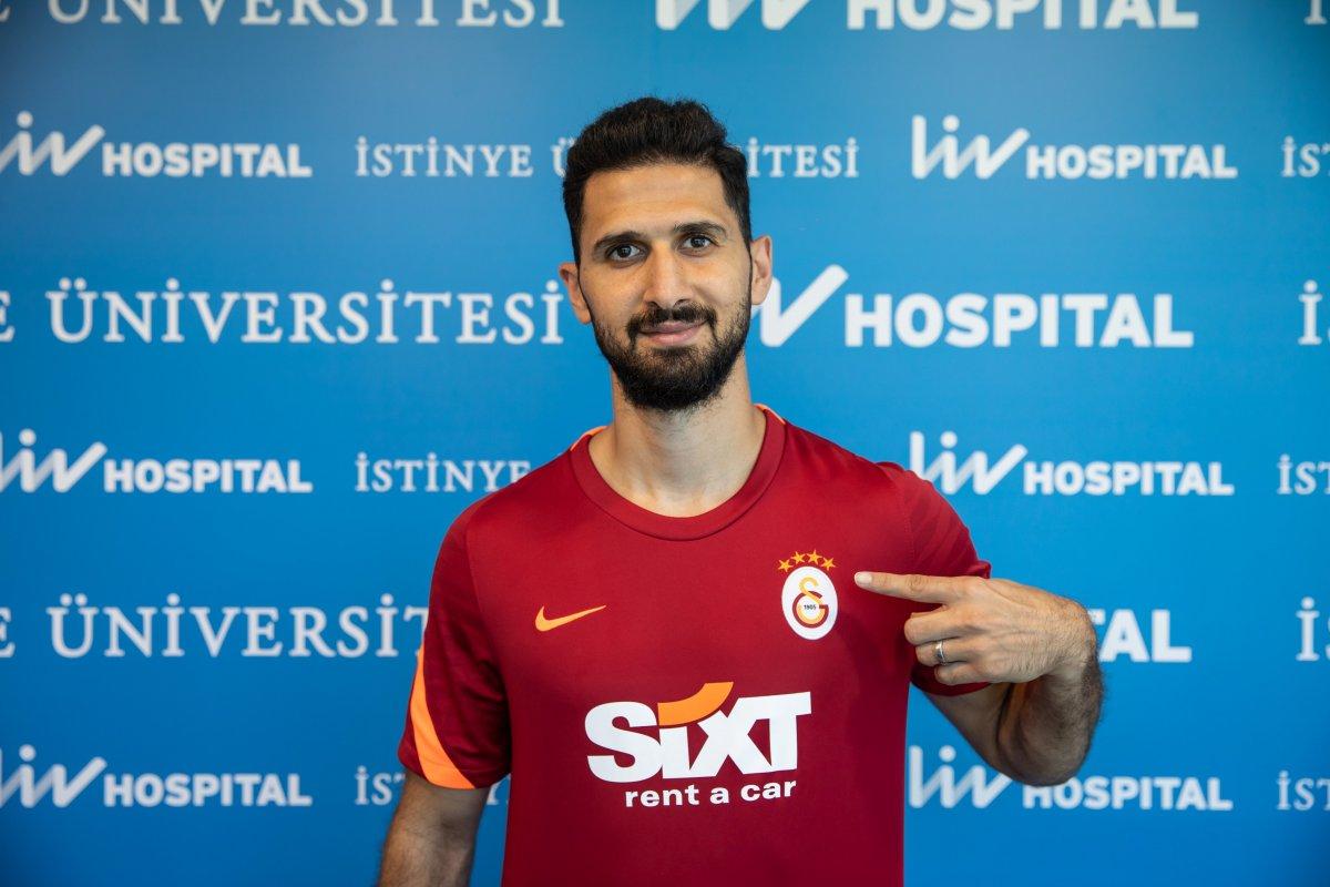 Galatasaray, Emre Akbaba'yla yeniden anlaştı