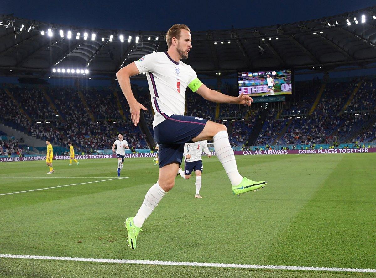 Harry Kane, Shearer'ı yakaladı