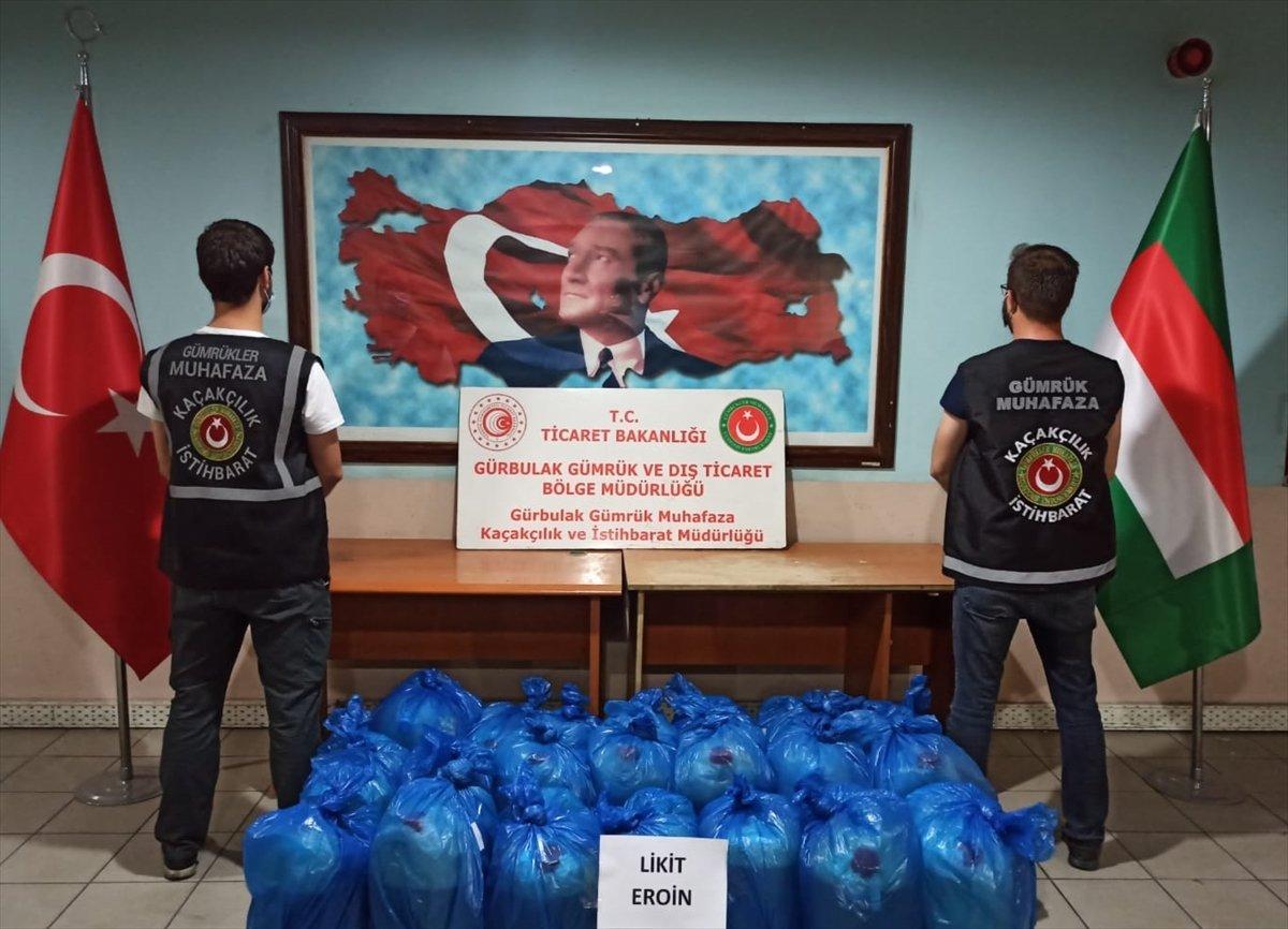Gürbulak Sınır Kapısı'nda, 462 litre likit eroin ele geçirildi