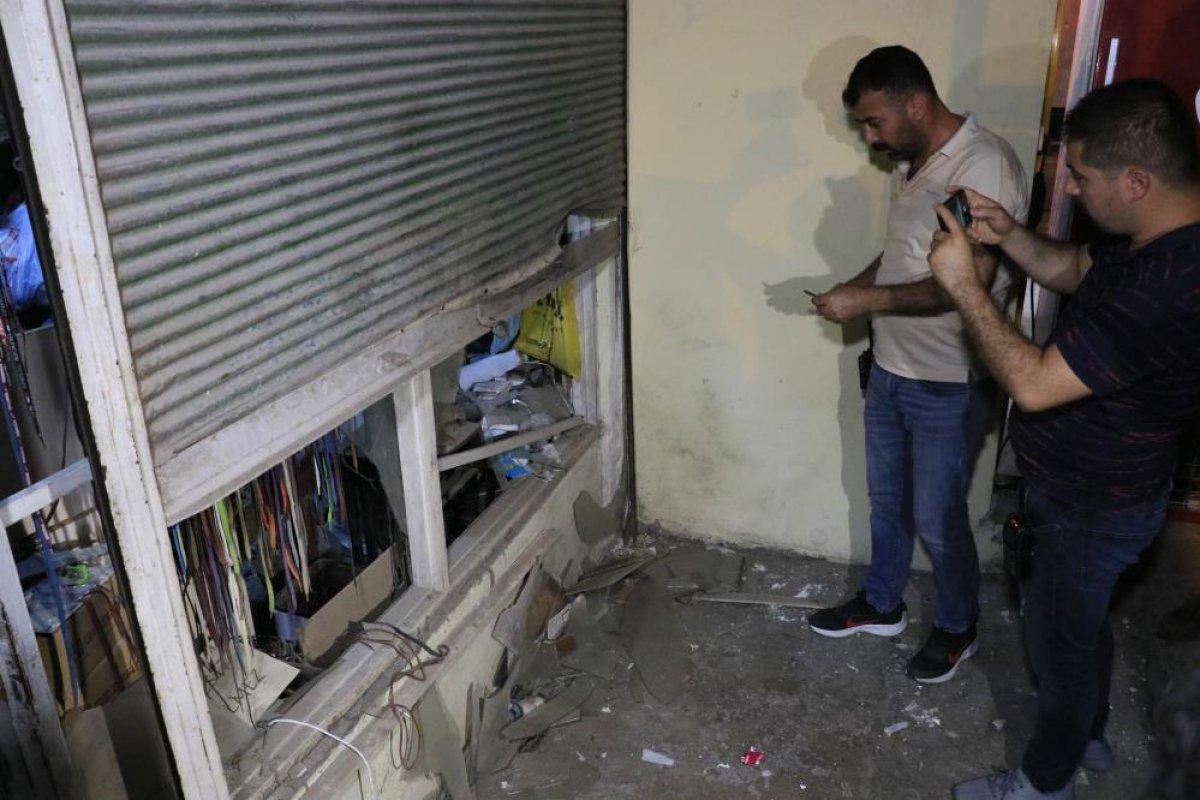 Adana’da bir iş yerine EYP atıldı