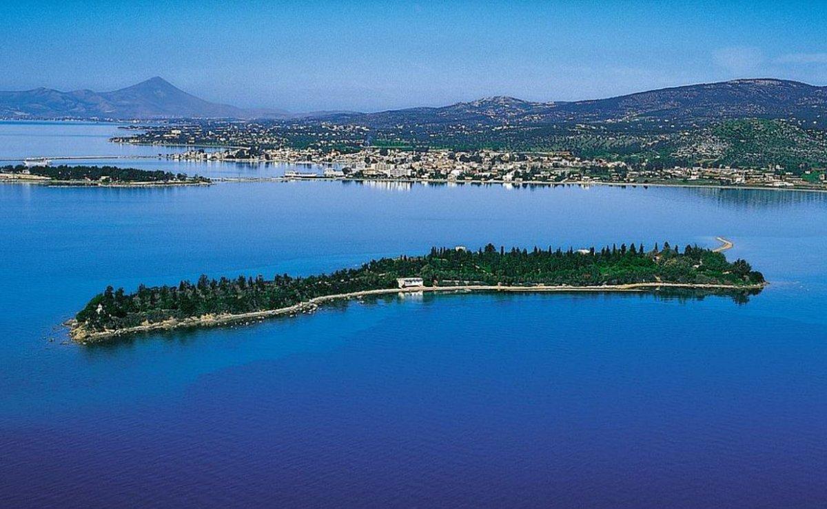 Yunanistan'da bazı adalar satışa çıkarıldı