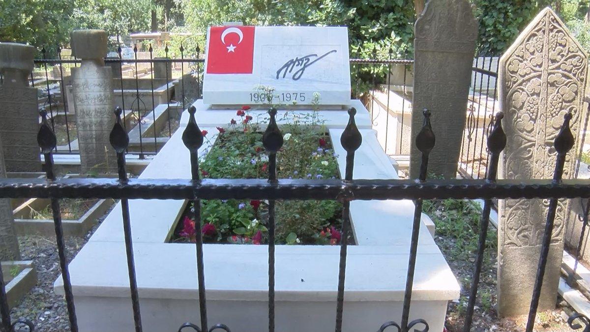 Nihal Atsız’ın mezarı tahrip edildi