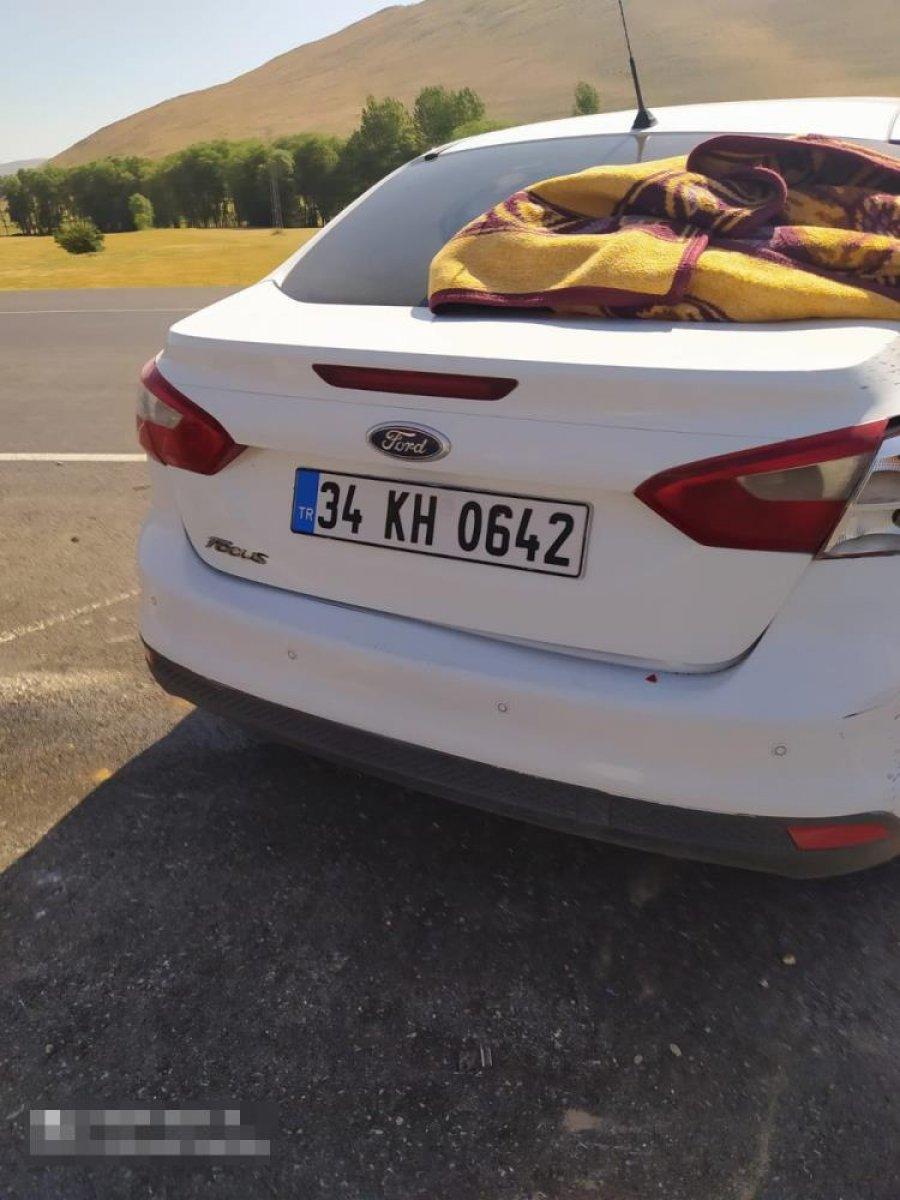 Bitlis'te iki araç çarpıştı: 4 yaralı