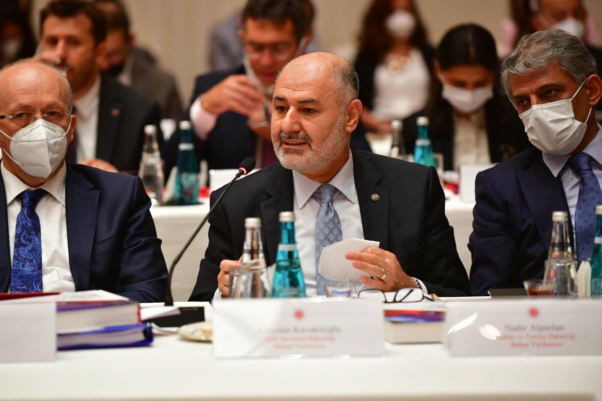 Fahrettin Altun: Türkiye'nin gücünü, uluslararası itibarı artırmada kullanabiliriz