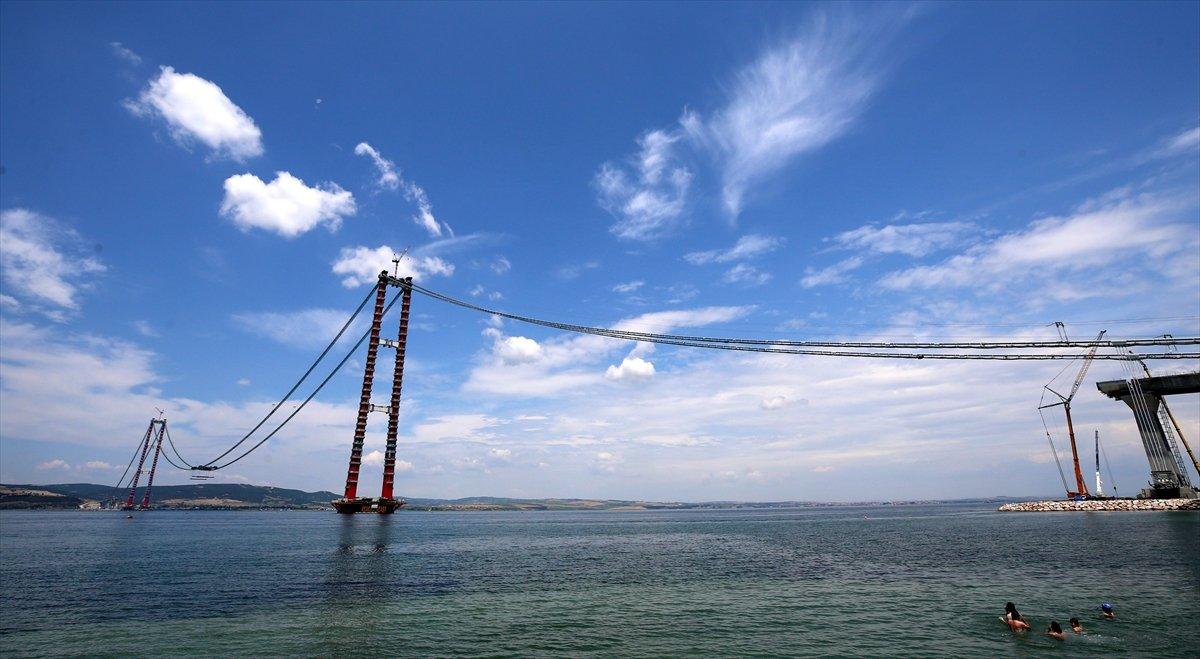 1915 Çanakkale Köprüsü'nün askı halatlarının montajı yapılıyor