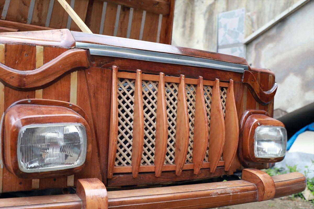 Rize'de 1988 model otomobilini kamyonete çevirdi