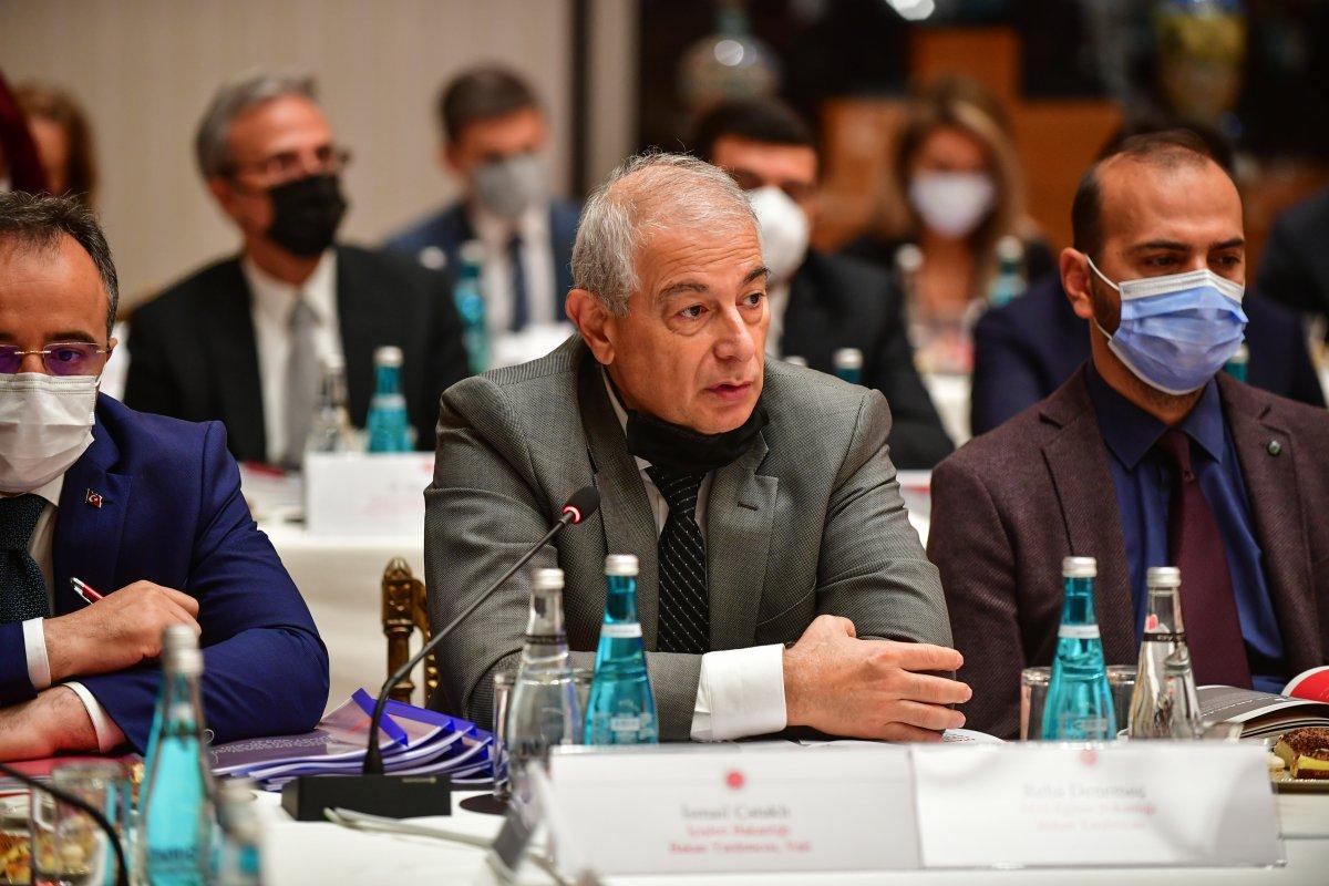 Fahrettin Altun: Türkiye'nin gücünü, uluslararası itibarı artırmada kullanabiliriz