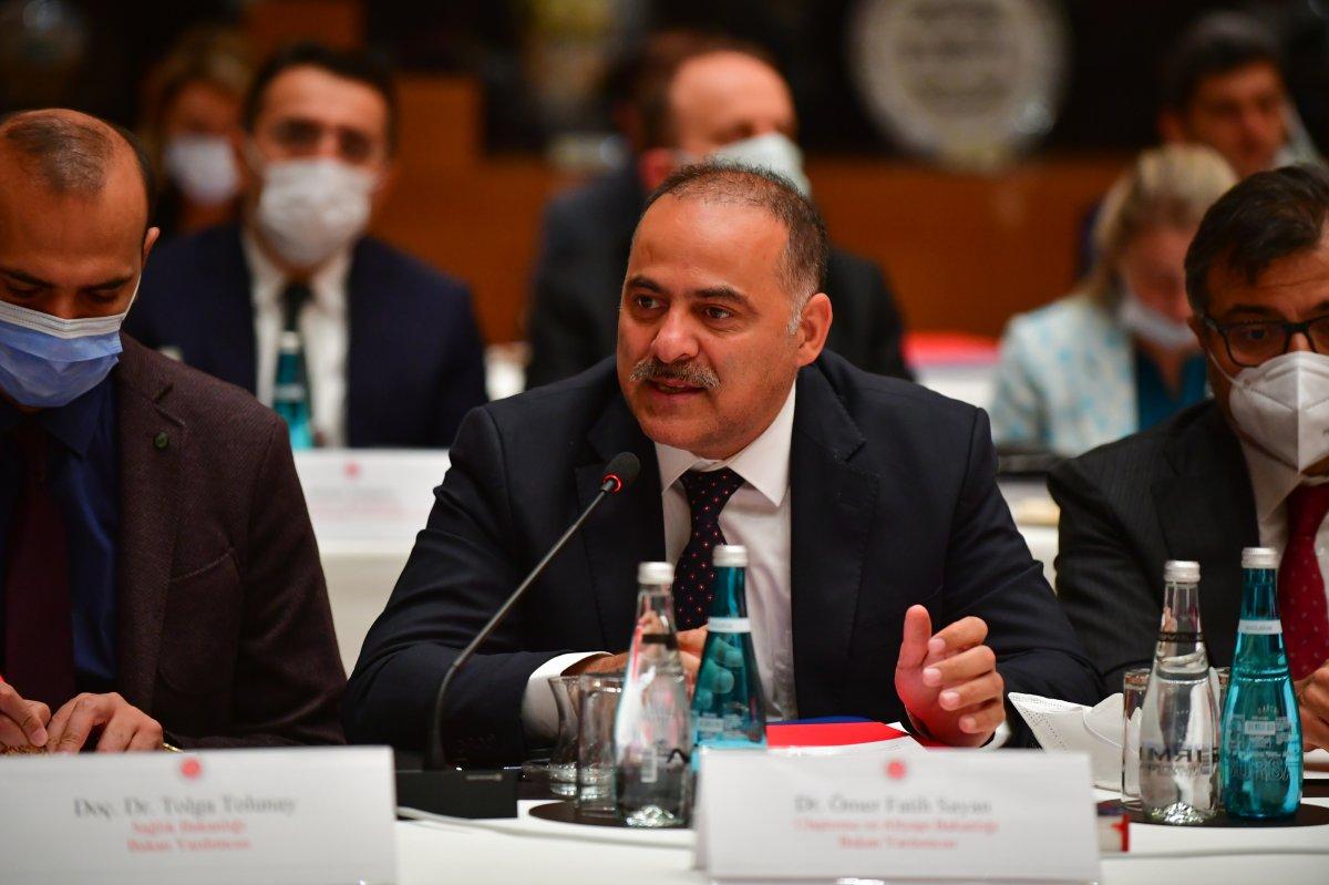 Fahrettin Altun: Türkiye'nin gücünü, uluslararası itibarı artırmada kullanabiliriz