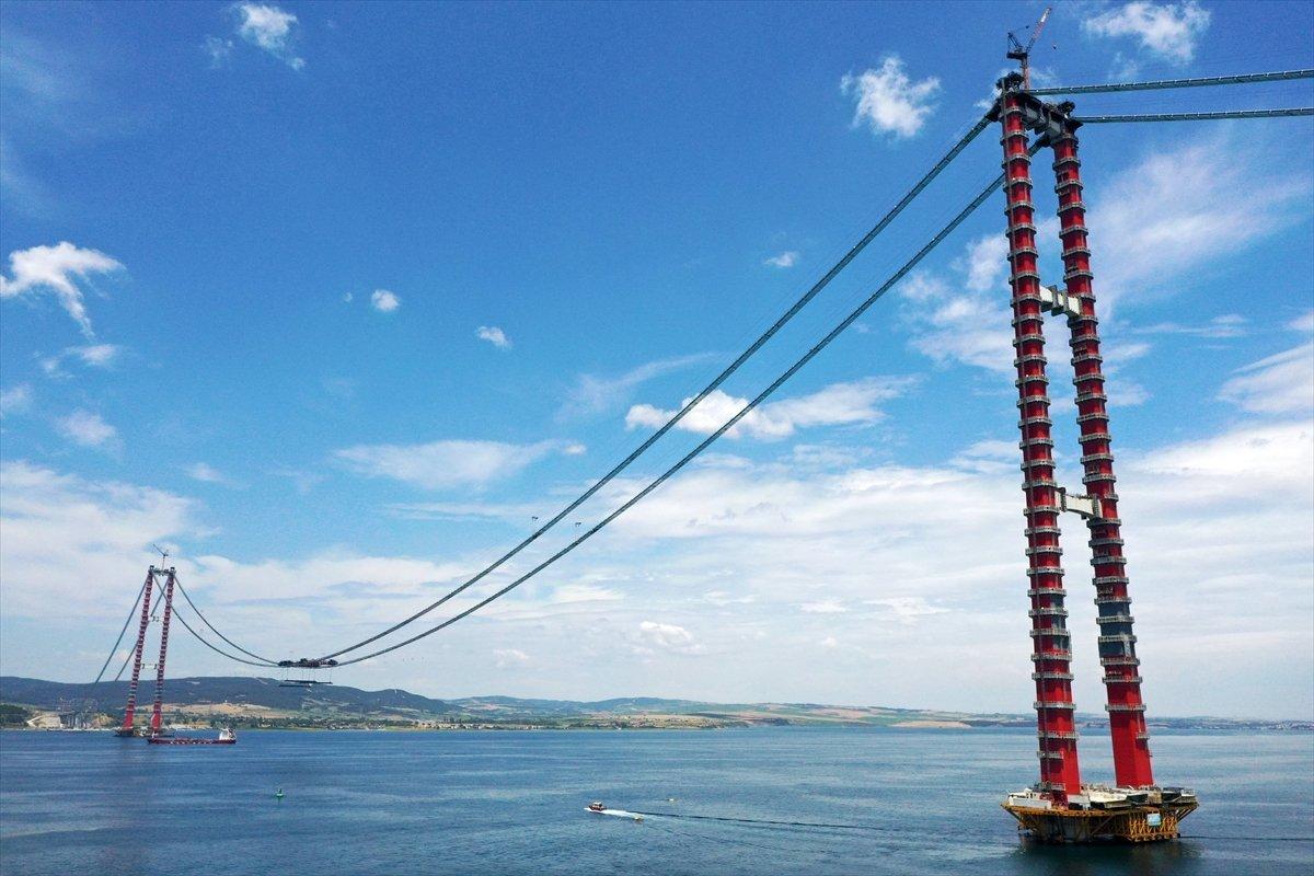 1915 Çanakkale Köprüsü'nün askı halatlarının montajı yapılıyor