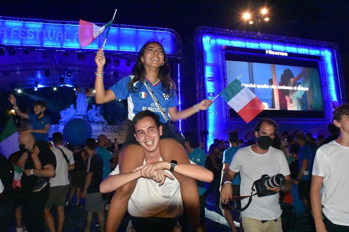 Roma'da İtalyanların final coşkusu