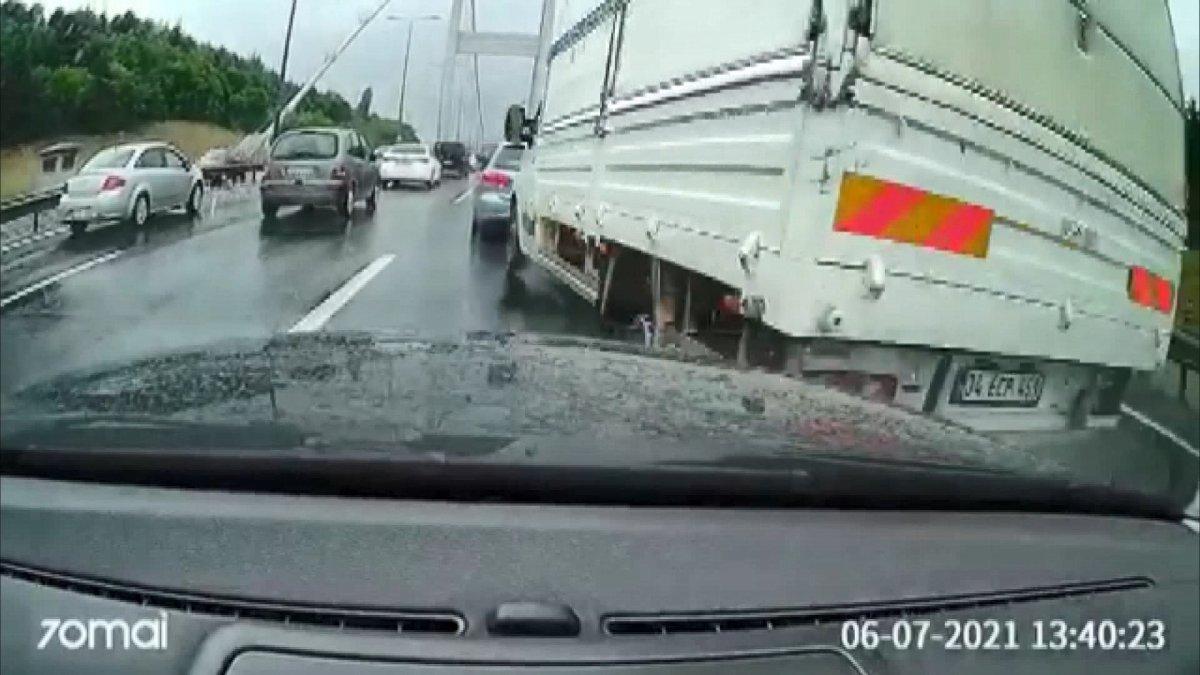 FSM Köprüsü'nde zincirleme kaza