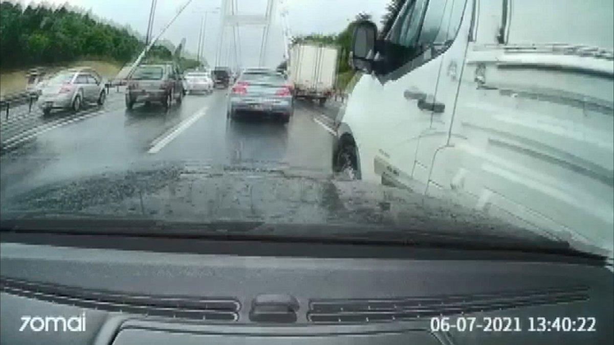 FSM Köprüsü'nde zincirleme kaza