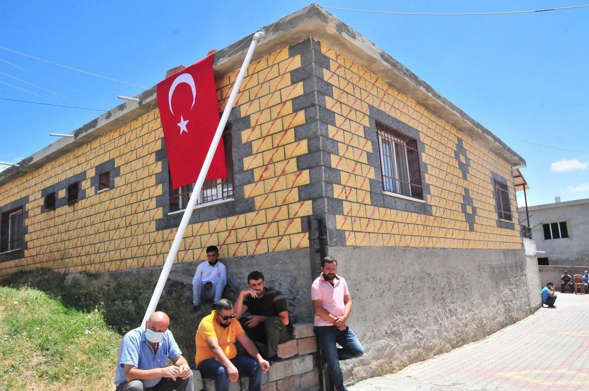 Mardin'de askeri araca saldırı: 1 şehit