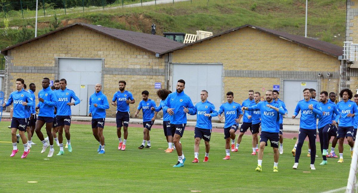 Fenerbahçe'de Vitor Pereira kanunları