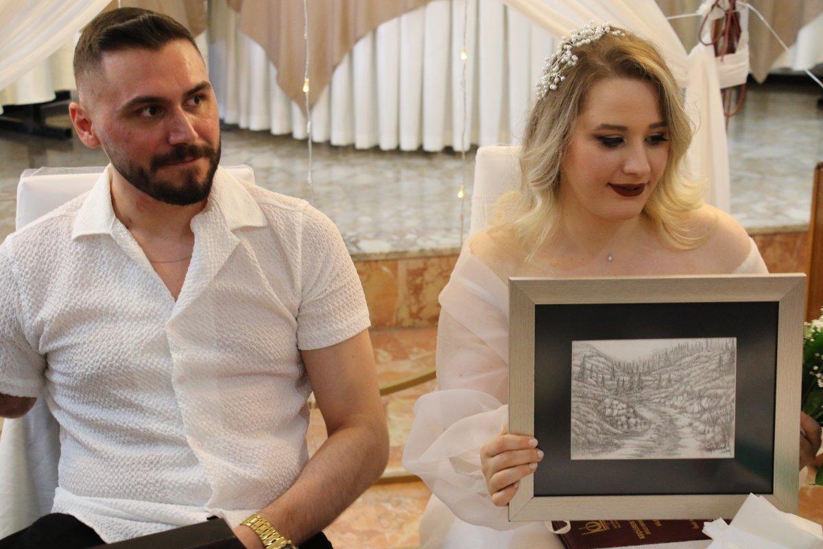 Pençe-Şimşek Harekatı gazisi, tedavi gördüğü hastanede evlendi