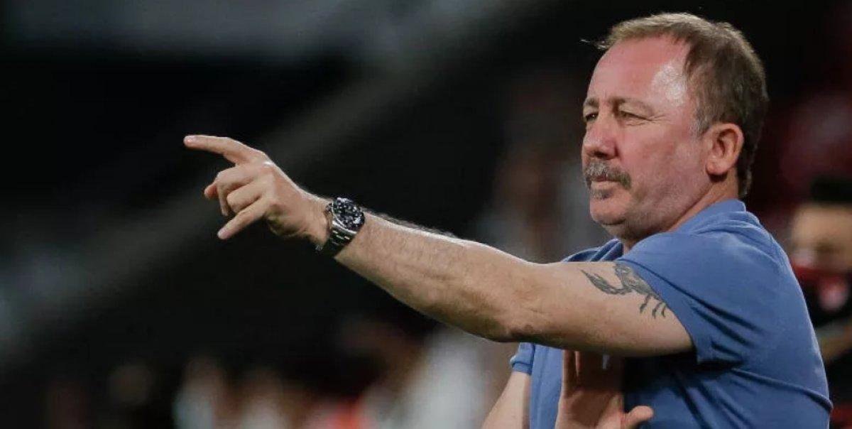 Sergen Yalçın, Mertens'i istiyor