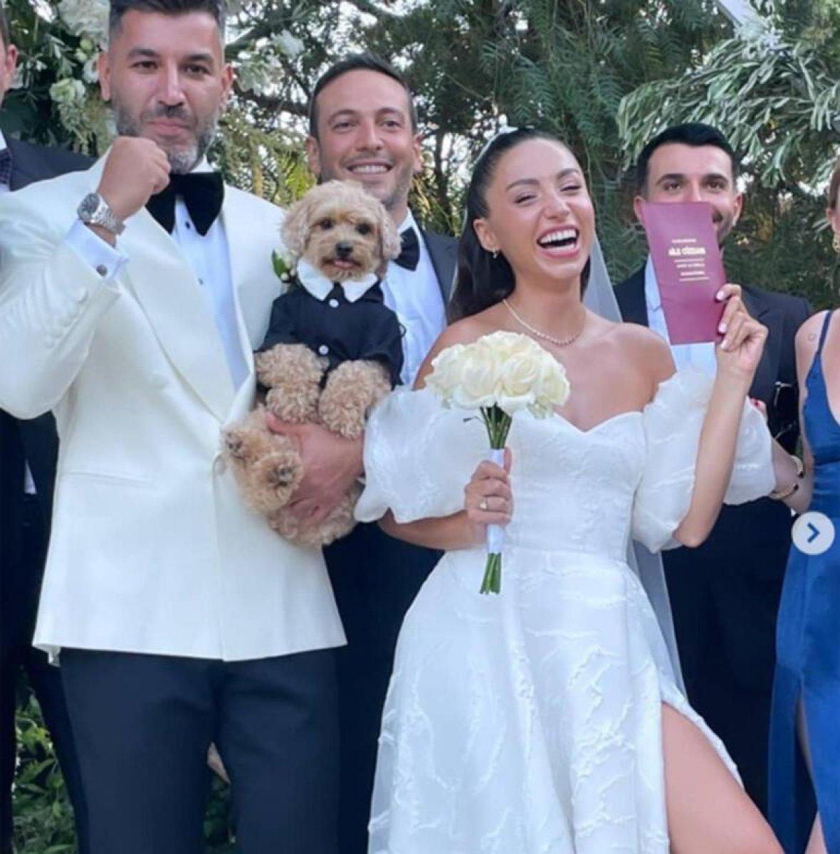 Zeynep Bastık ile Tolga Akış evlendi