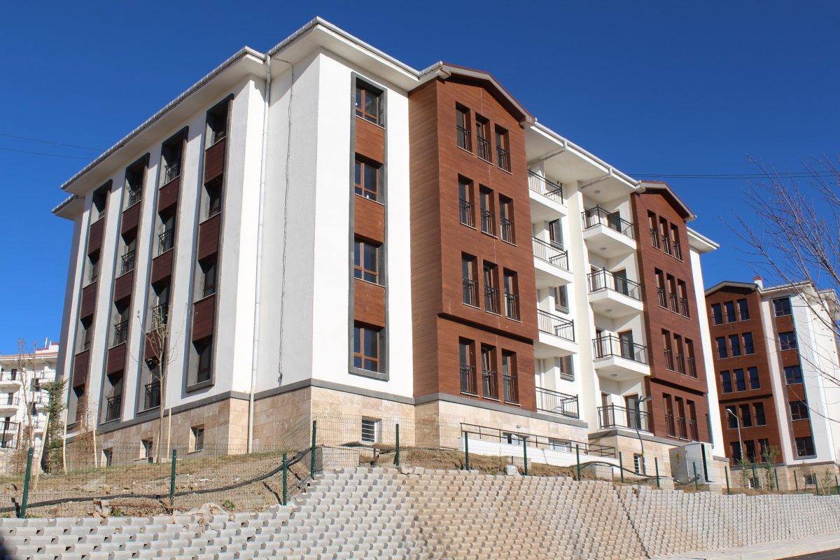 Elazığ'da deprem sonrası 15 bin kişilik konut inşa edildi