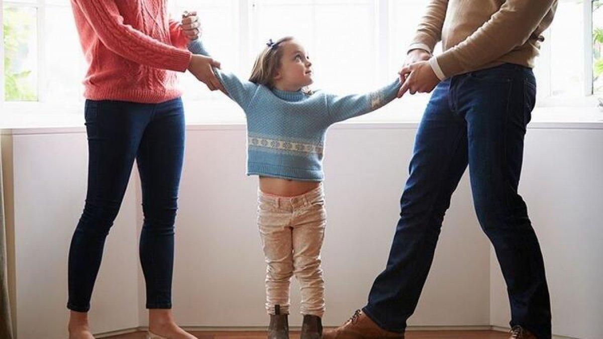 Çocuğun psikolojisini bozan anneye görüş yasağı