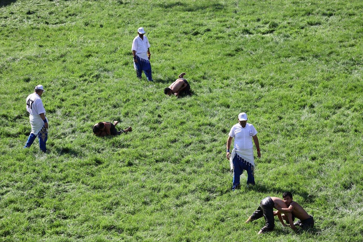 660. Tarihi Kırkpınar Yağlı Güreşleri başladı