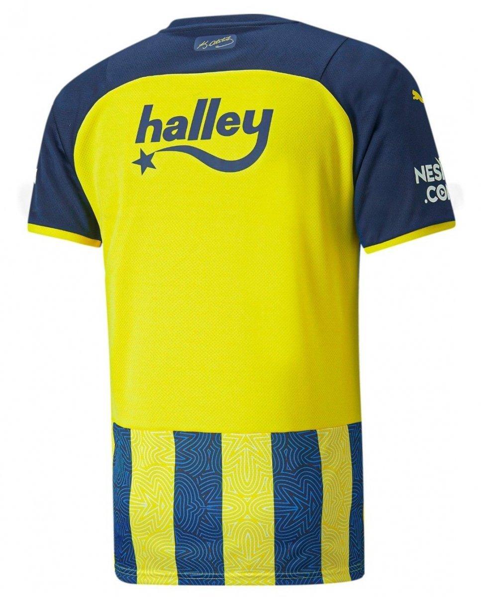 Fenerbahçe yeni sezon formalarını tanıttı! Fenerbahçe yeni sezon forma fiyatı ne kadar?