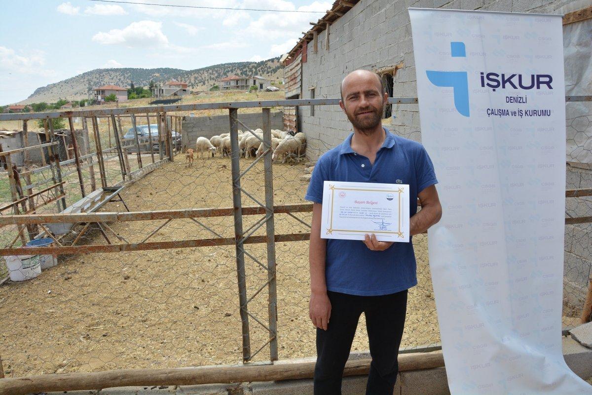 Denizli'de eşinin yardımıyla kurduğu işle yeniden hayata döndü