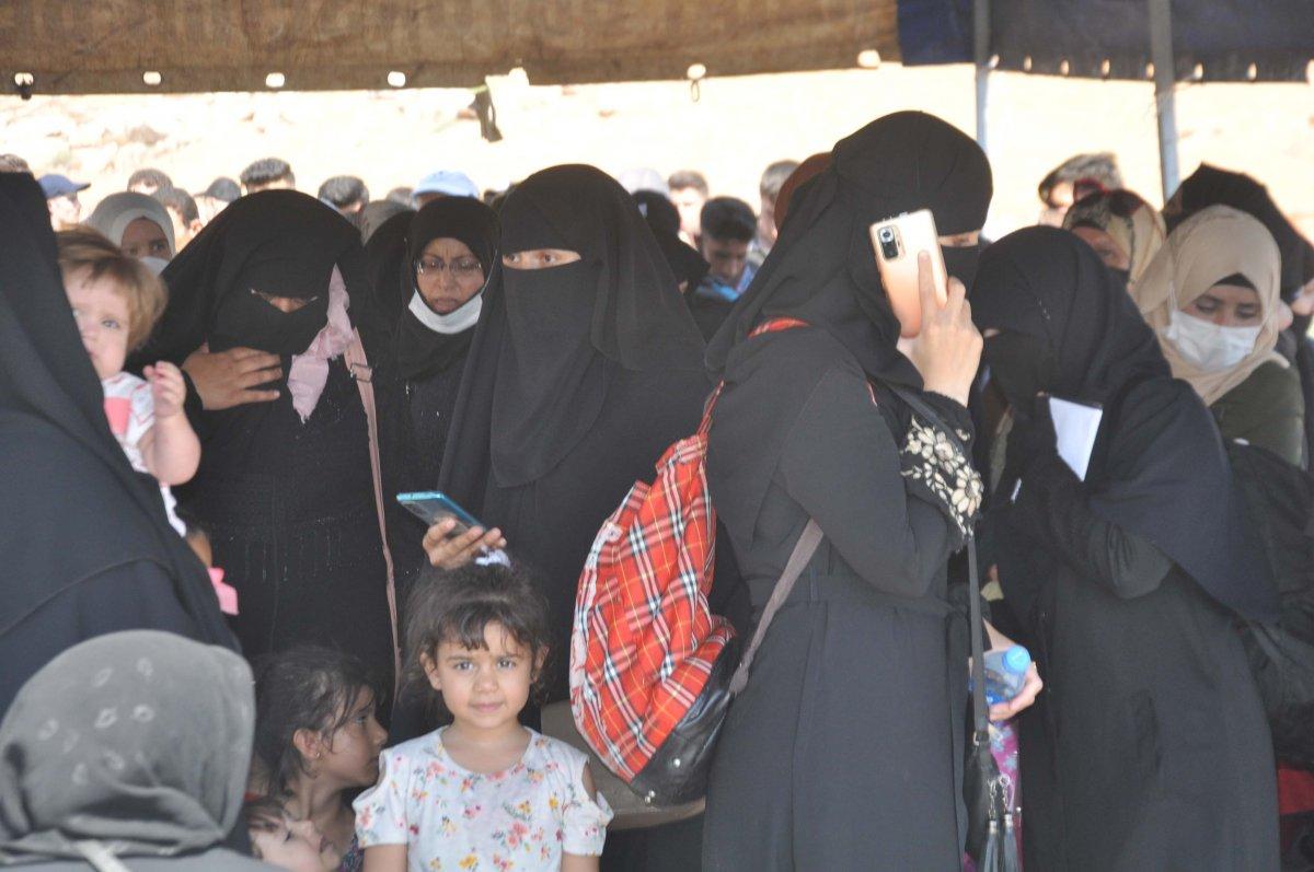 Türkiye'den 4 bin 513 Suriyeli bayram tatili için ülkesine gitti