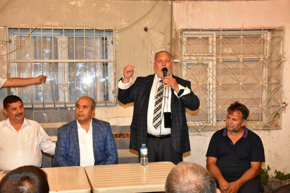 İzmir'de Roman vatandaşlardan 'uyuşturucuya hayır' toplantısı