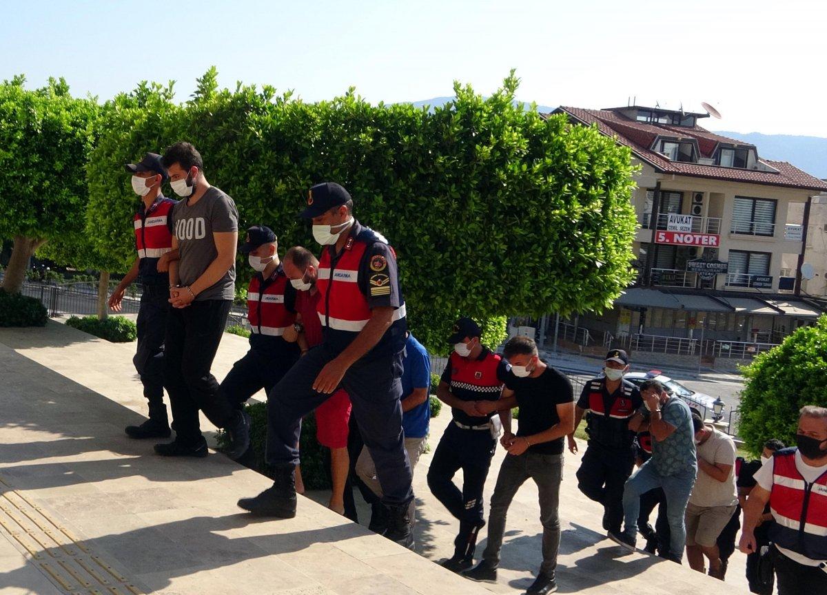 Muğla merkezli 3 ilde göçmen kaçakçılarına operasyon