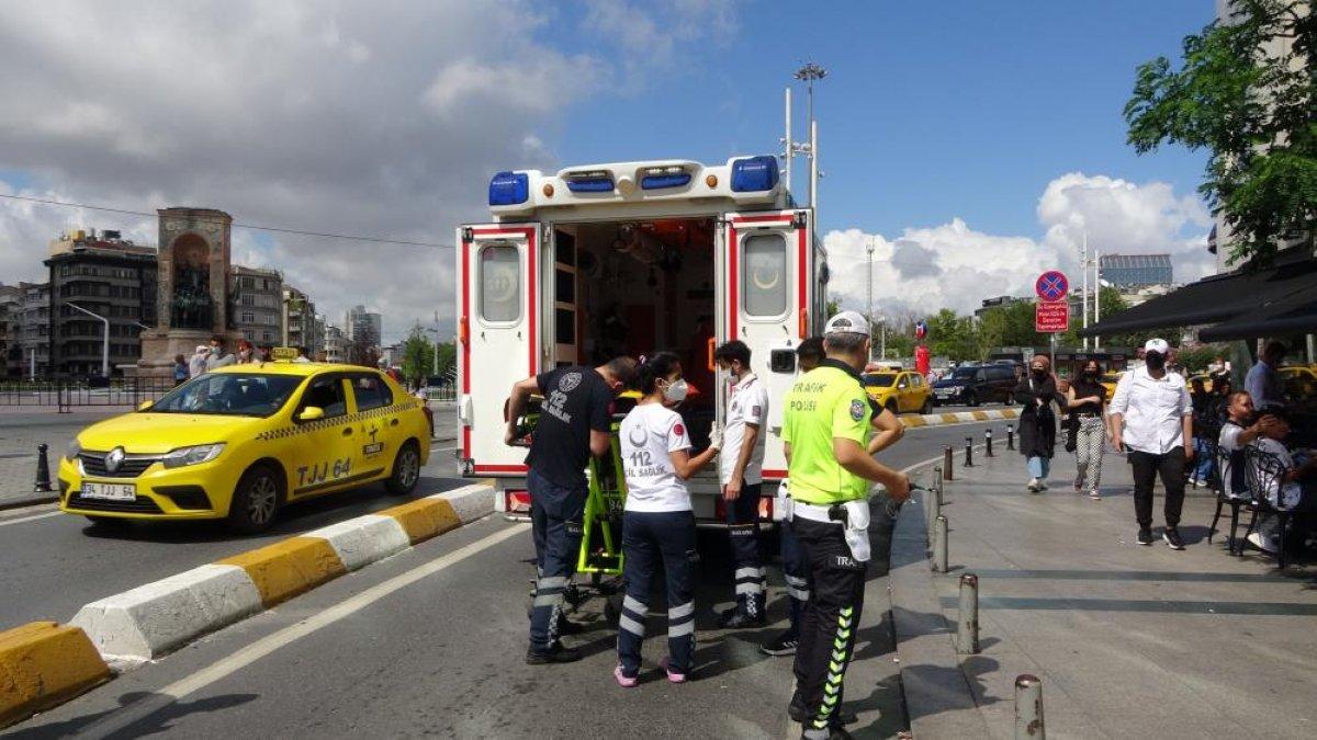 Taksim'de korona testi pozitif çıkan turist oteli alarma geçirdi