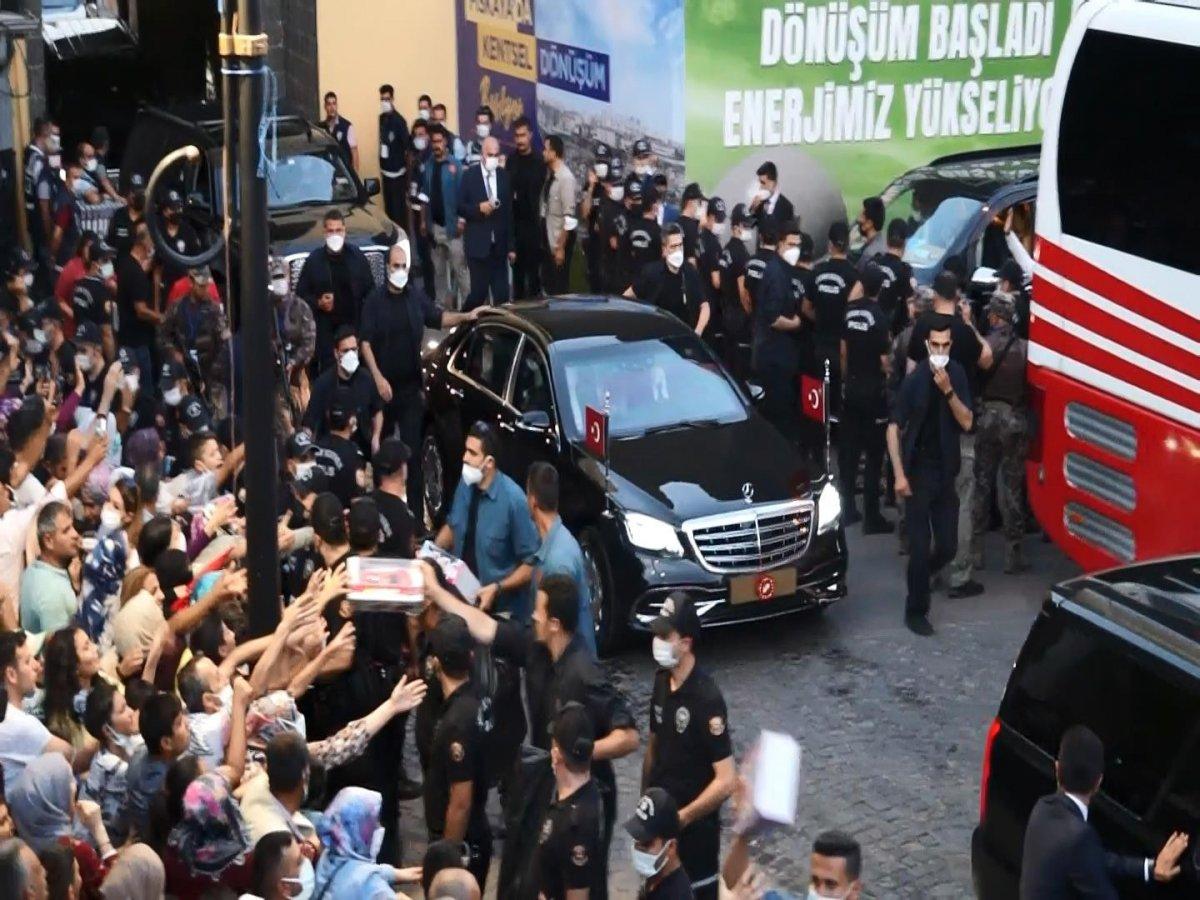 Cumhurbaşkanı Erdoğan Diyarbakır'dan ayrıldı