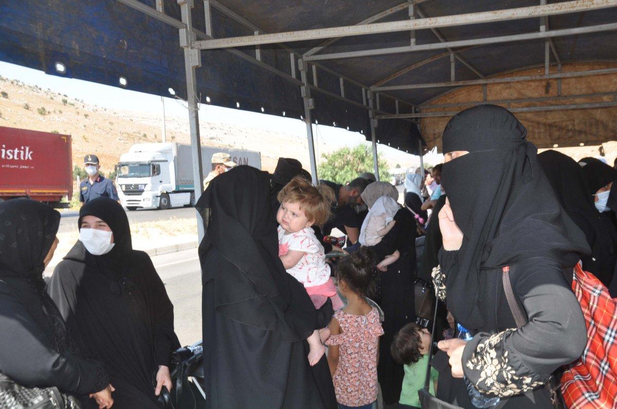 Türkiye'den 4 bin 513 Suriyeli bayram tatili için ülkesine gitti