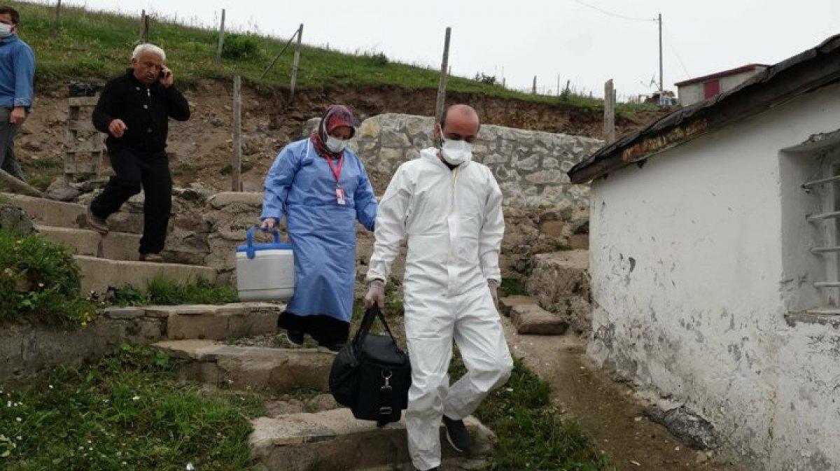 Karadeniz'de aşı mesaisi: Sağlık çalışanları 1800 metreye çıktı