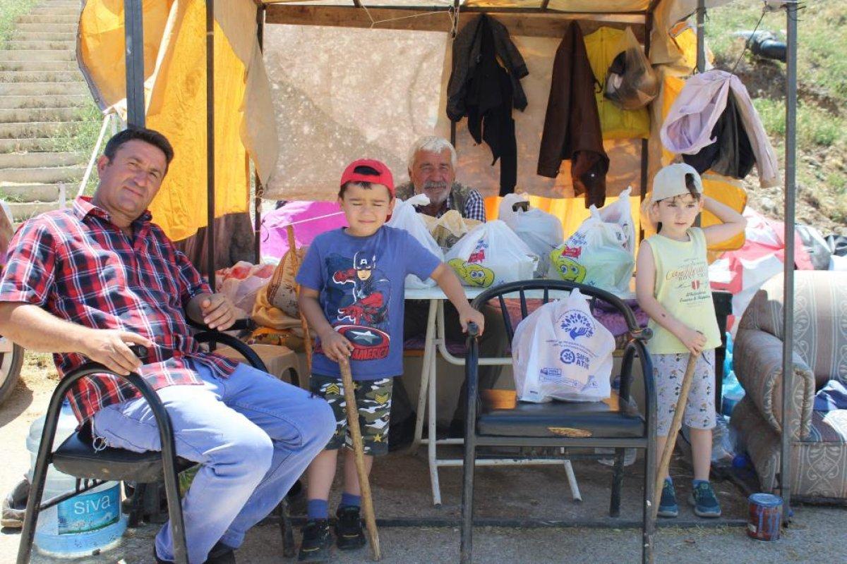 Kurban Bayramı'na sayılı günler kaldı, kurban pazarları kuruldu