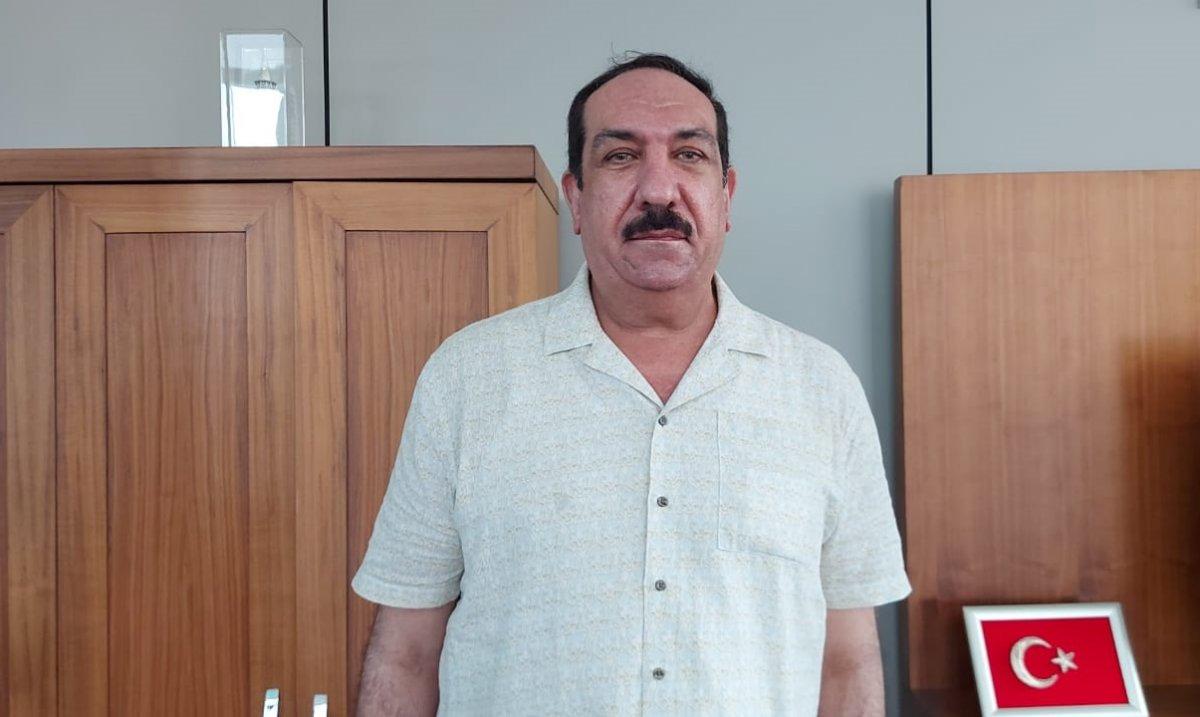 Zeytinburnu’nda temizlik işçisi, kaldırımda bulduğu parayı sahibine ulaştırdı