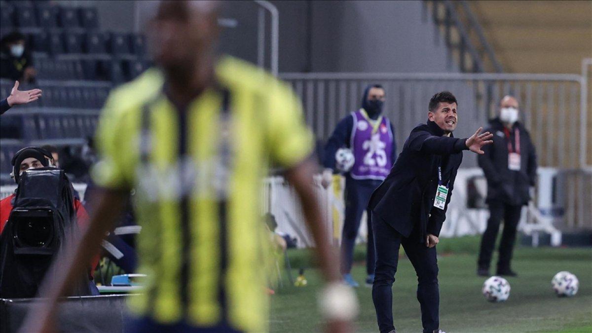 Şenol Güneş'in yeni yardımcısı Emre Belözoğlu