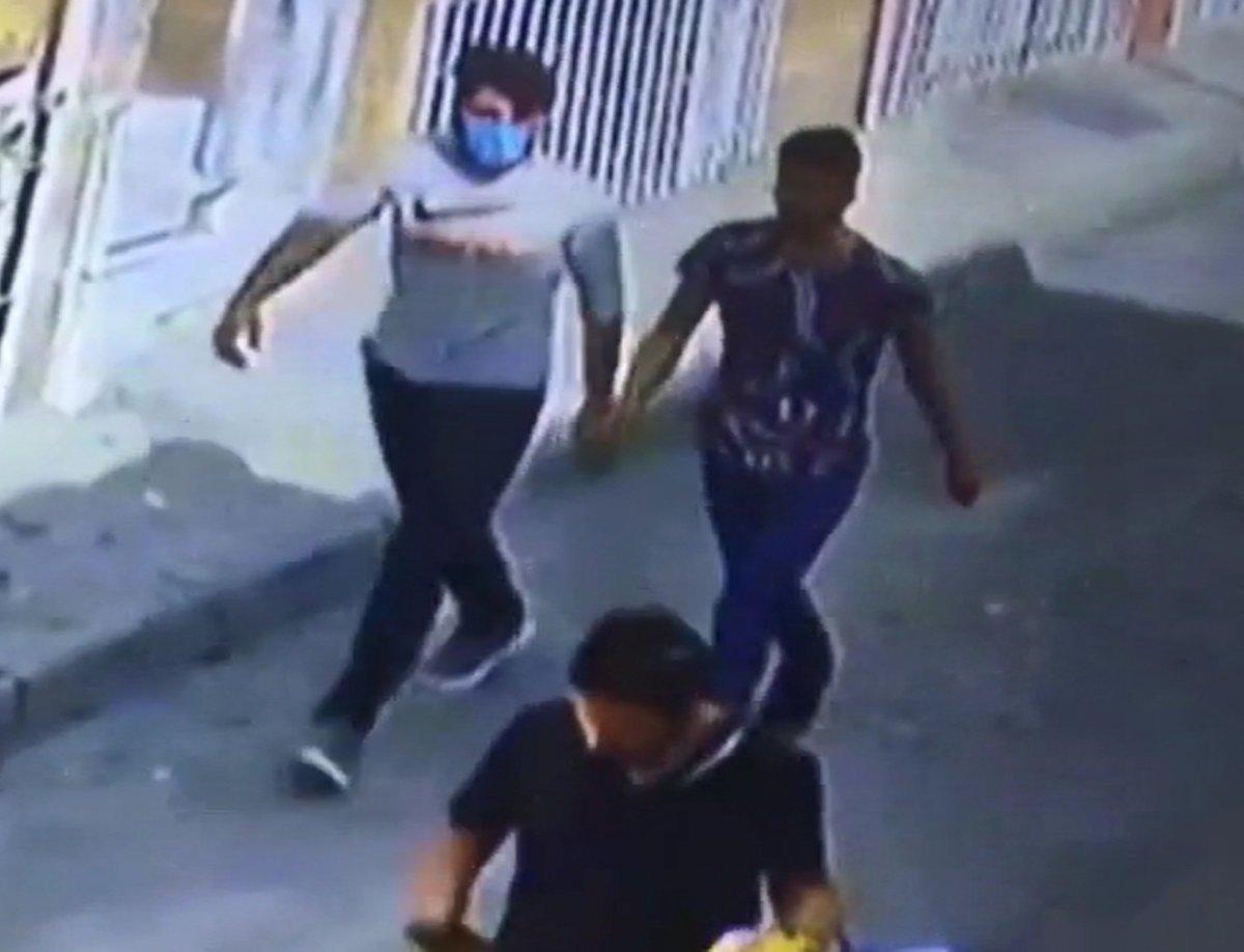 İstanbul’da Afganistanlı grup arasında bıçaklı kavga