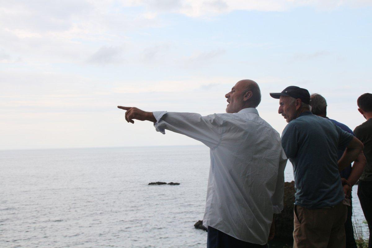 Rize'de babası kaybolan genç, 6 gündür kıyıdan ayrılmıyor