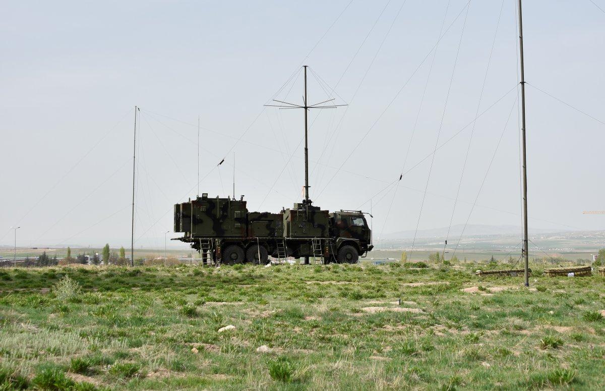 İsmail Demir:  Sancak, TSK'ya teslim edildi