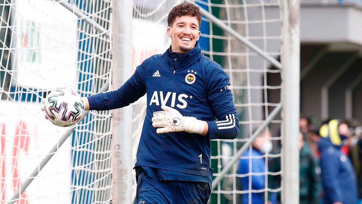 Altay Bayındır: Tek hedefimiz şampiyonluk