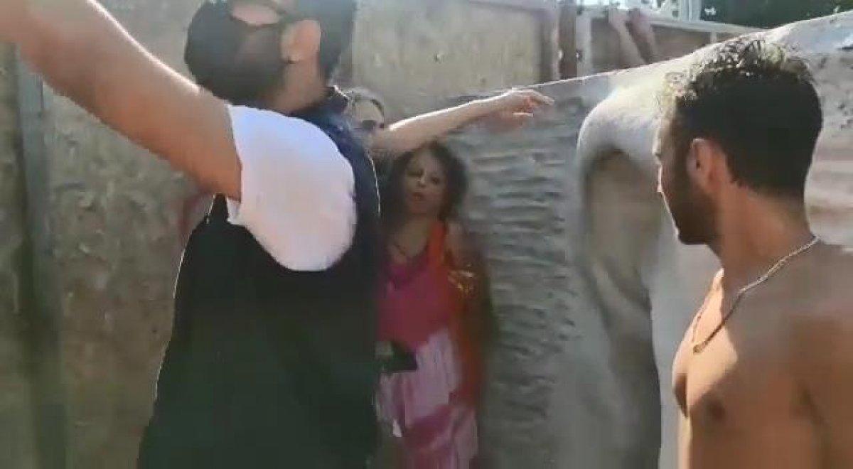 Türk bayrağını yırtan İranlı kadın tutuklandı