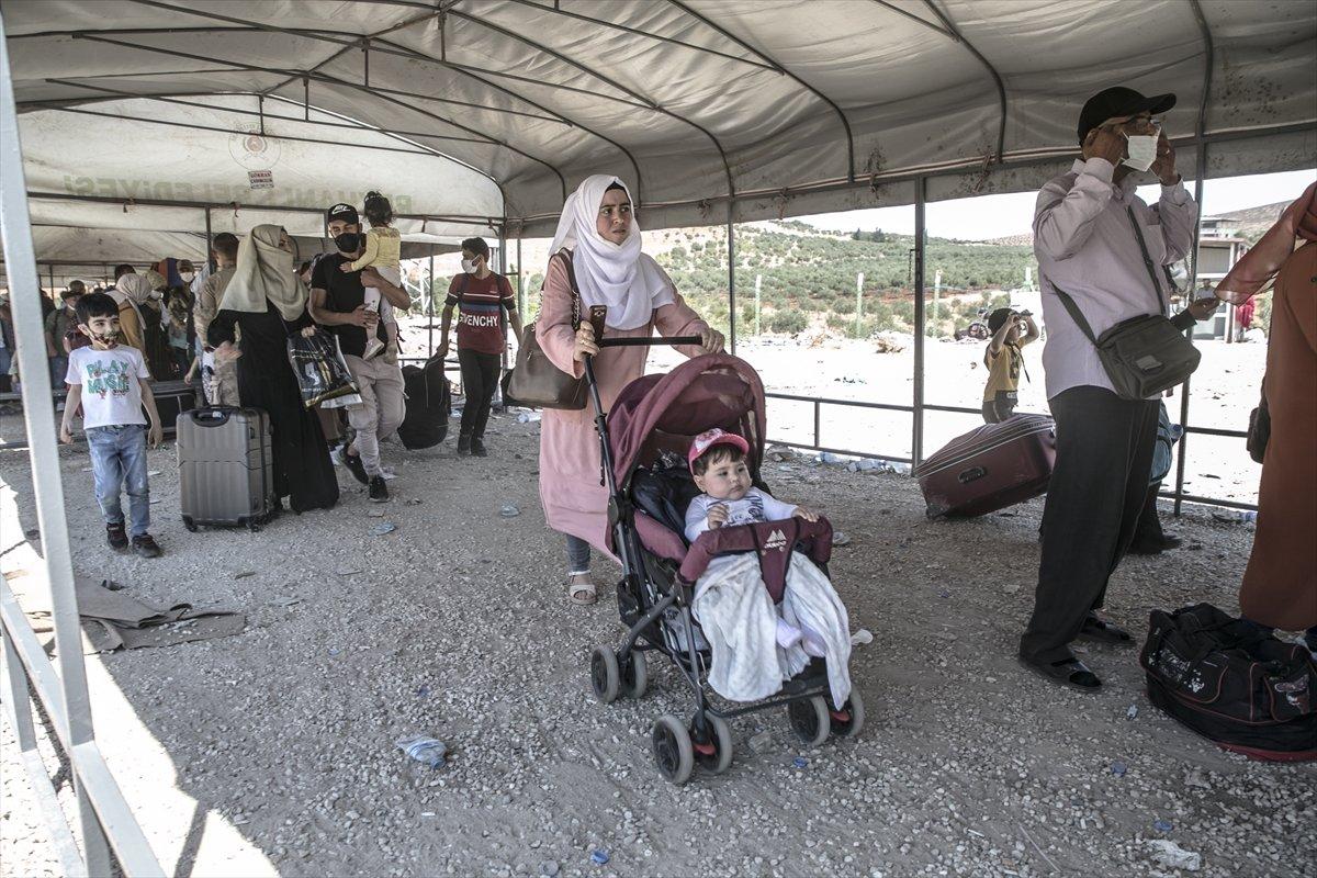 Suriyeliler, bayram öncesi ülkelerine gidiyor