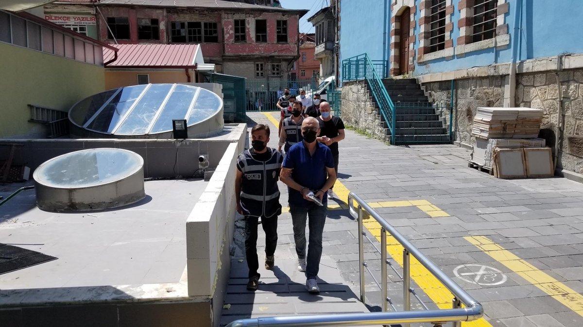 Kütahya'da kamyon şoförü otogar kenarında ölü bulundu